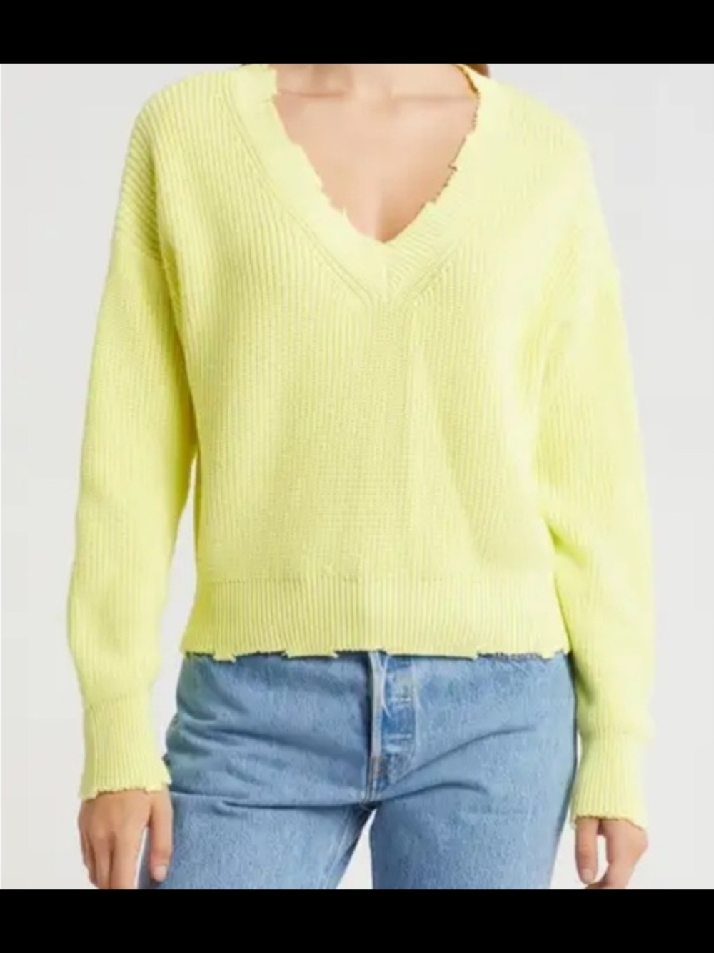 525 America V-Neck Pullover Sweater in Neon Yellow Medium